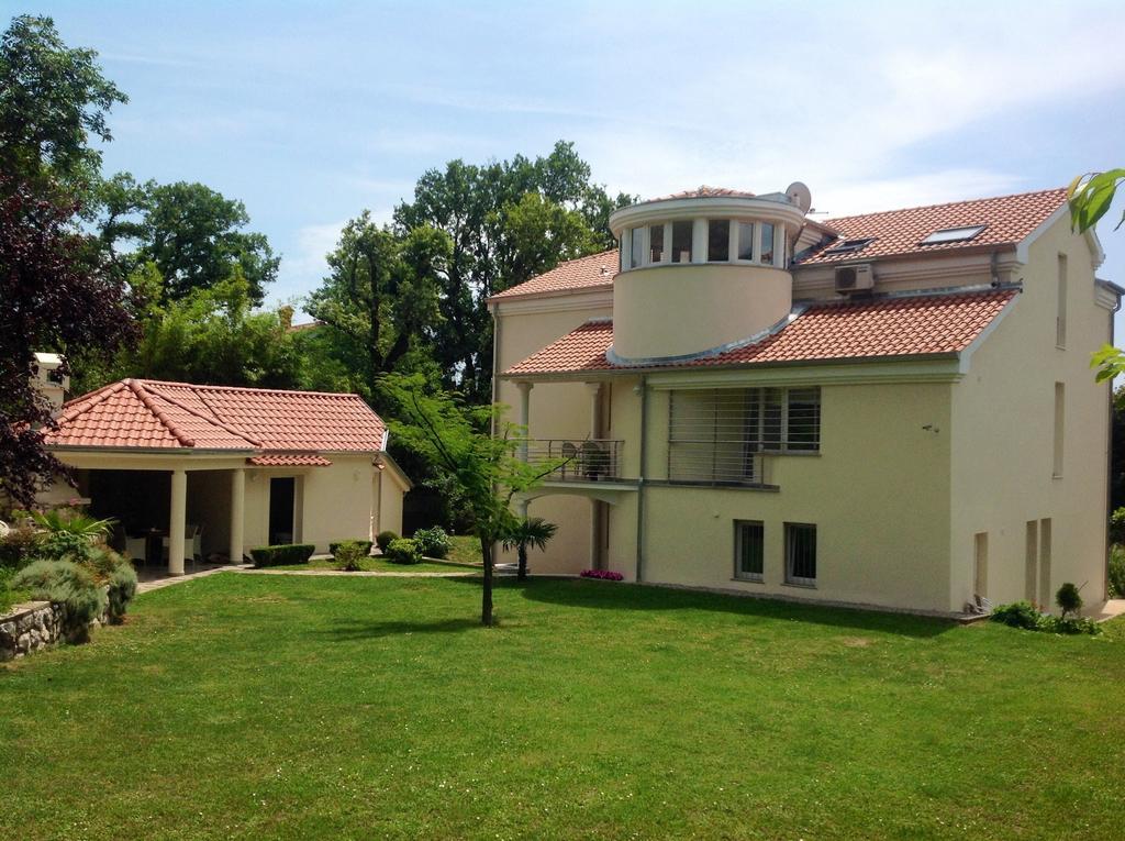 Apartments Villa Majda Matulji Ngoại thất bức ảnh