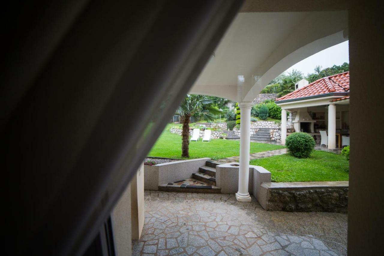 Apartments Villa Majda Matulji Ngoại thất bức ảnh